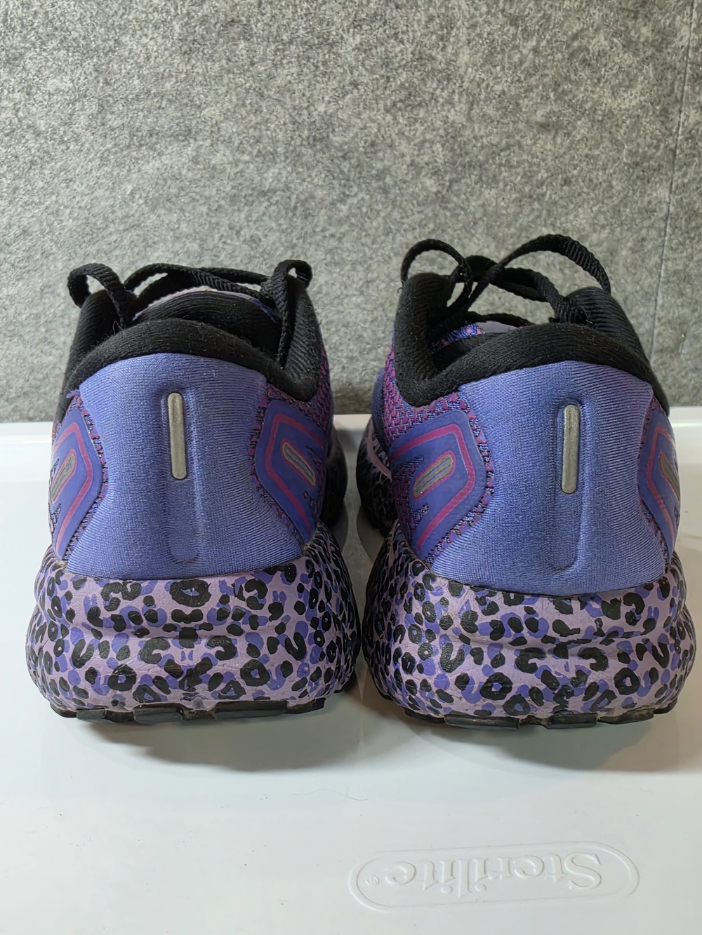 Brooks Ghost 14 Limited Edition Running Shoes In electric Cheetah - Picture 3 of 10